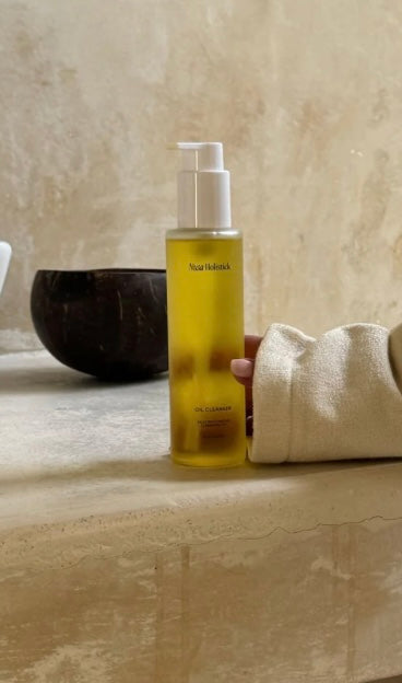Nusa Holistick oil cleanser